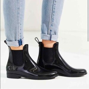 Sam Edelman Chelsea Rain Boots Glossy Black Ankle Booties